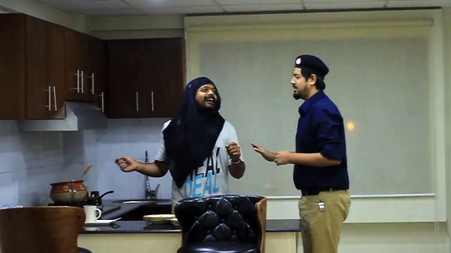 Bekaar Vines - A Message to All Men to Never Make This Mistake!