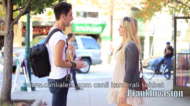 Öpüşme Cezalı Oyun El Çırpma Oyunu (Türkçe Altyazılı) (2014) [HD]