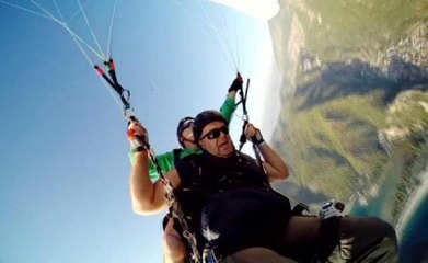 130 Kiloyu Taşıyamayan Paraşüt, Havada İkiye Bölündü