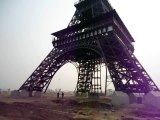 making of Eiffel Tower in lahore - 265 feet high tower in Bahria Town lahore