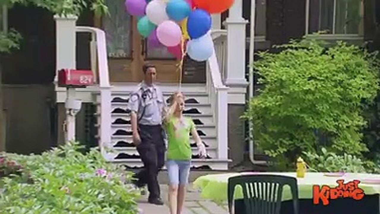 Picnic Prank - Very Funny Clip