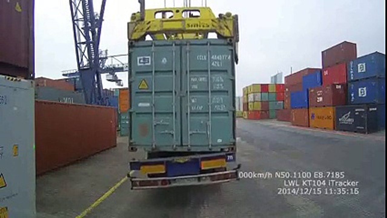 Container Crane Goes Wrong into of Frankfurt Port