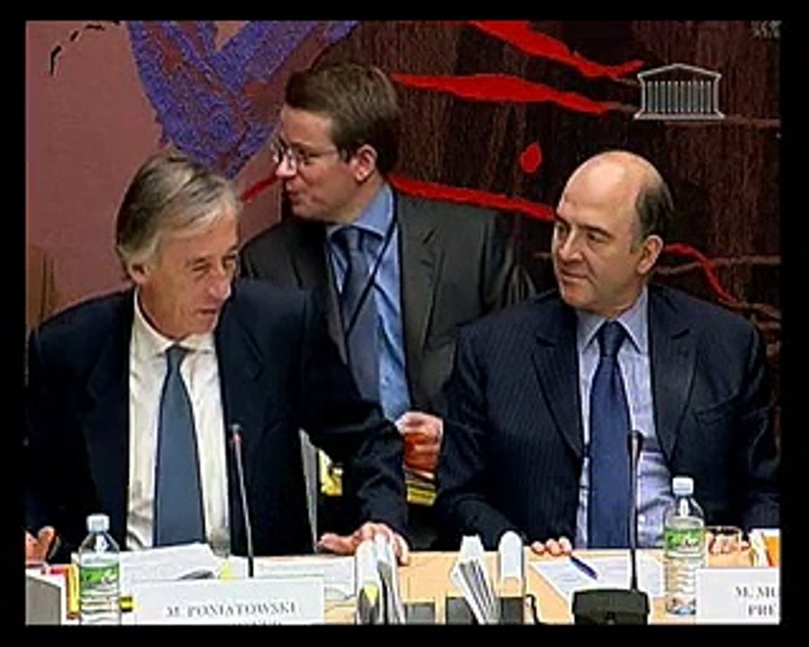 Audition de M. Jean de Ponton d’Amécourt, ancien directeur chargé de la délégation aux affaires stratégiques (DAS) au ministère de la défense et de l’ingénieur général Jean Hamiot - Jeudi 6 Décembre 2007