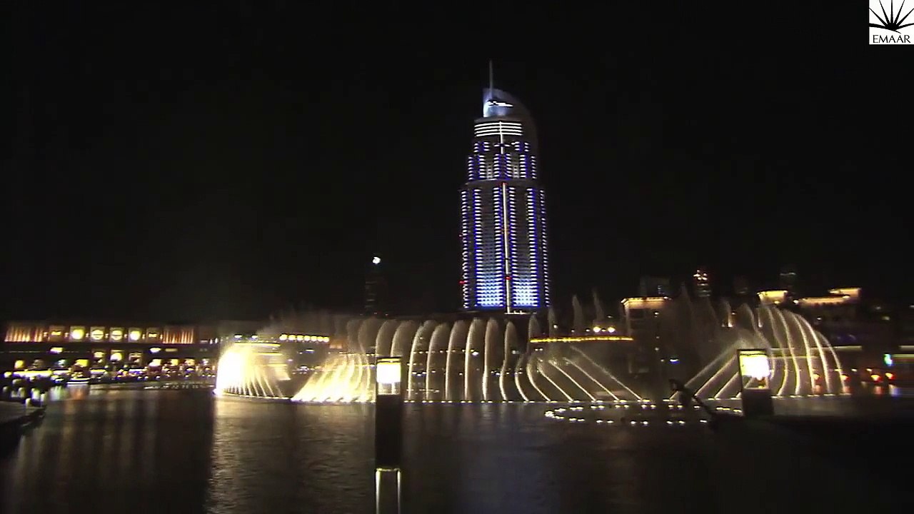 The Dubai Fountain, Downtown Dubai Burj Khalifa New Year Celebration 2015 Latest