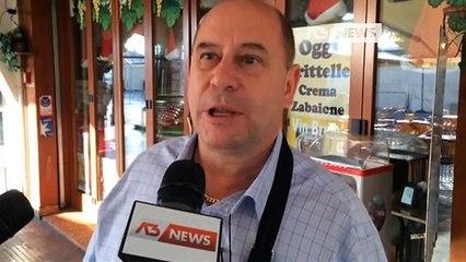 PIAZZA OCCUPATA, I COMMERCIANTI SPENGONO LE LUCI