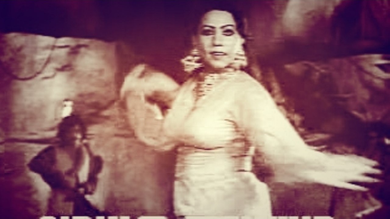 Gulnar Begum - Yara Lewaniya