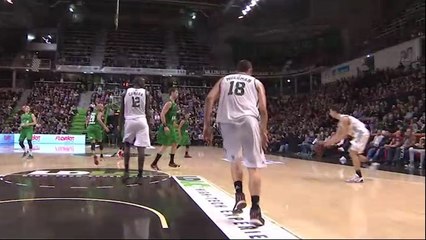 l'incroyable shoot au buzzer de sa propre ligne à 3-pts de Léo westermann