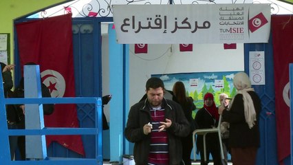 Tunisie: les électeurs appelés aux urnes