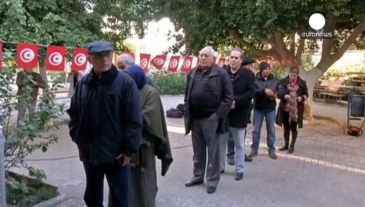 Tunus'ta halk sandık başında