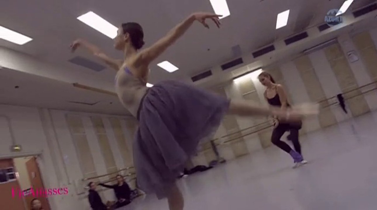 Les Ficanasses , Cours de danse classique