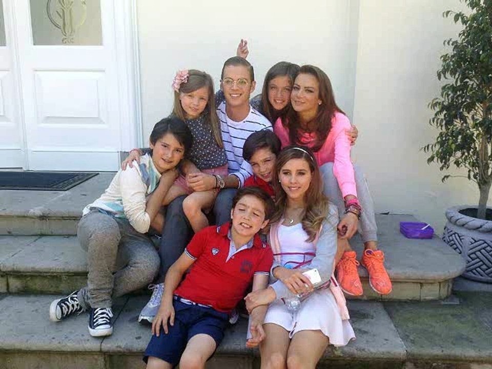 #007 ||| MOMENTSANLEAL.-