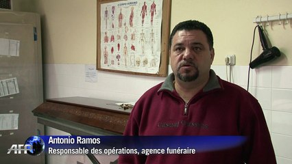Le dernier adieu aux morts anonymes de Lisbonne