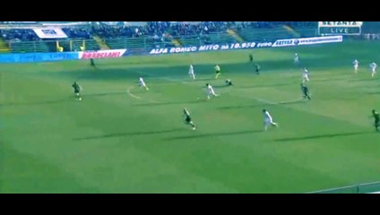 Incroyable but de Franco Vazquez avec un Lob de 25m !