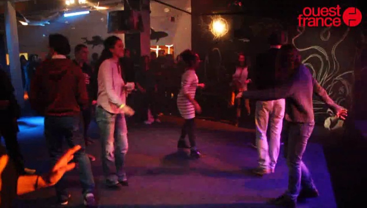 Chaud devant la soirée Ouktashow chez Art Plume à Saint-Lô