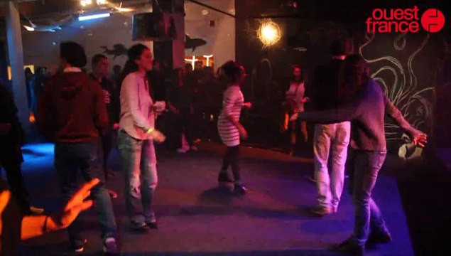 Chaud devant la soirée Ouktashow chez Art Plume à Saint-Lô