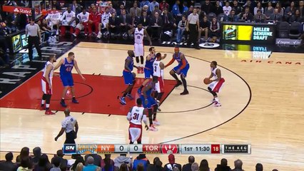 Terrence Ross et James Johnson montent sur la défense des Knicks