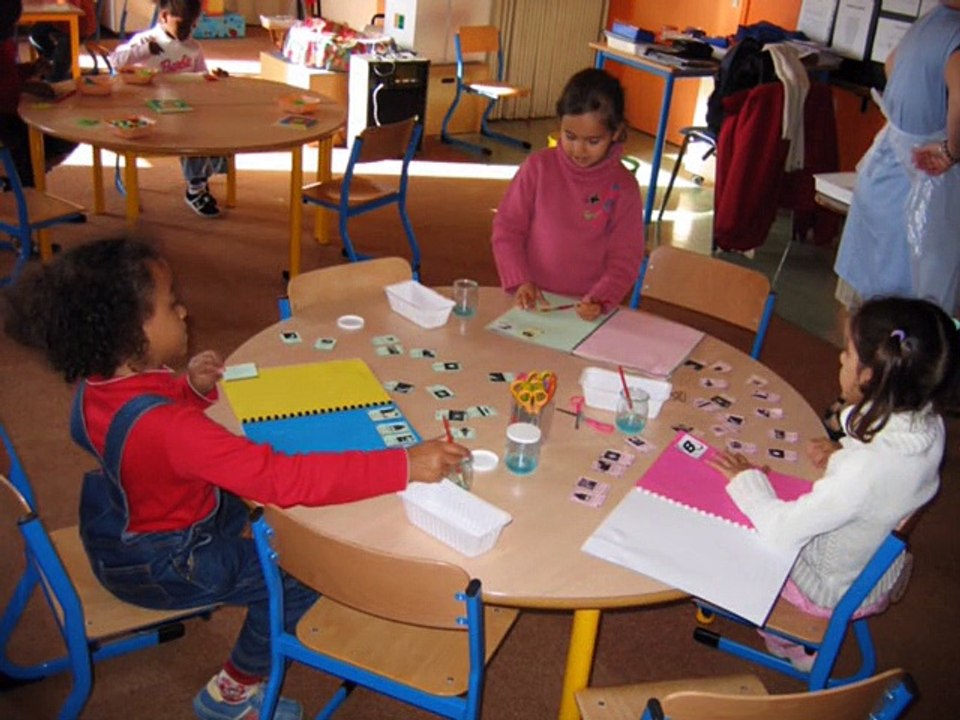 2007-2008 - En route pour les étoiles - 02.b. Y'a des mots 2/2