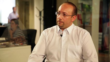 EL PAIS TV - Entrevista a Eduardo Ache