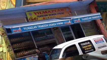 KÖYLÜLERDEN ATLI EŞEKLİ YOL EYLEMİ