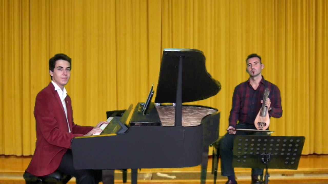 Piyano ve Klasik Kemençe GÖNÜL PENCERESİNDEN ANSIZIN BAKIP GEÇTİN Klasikleri Kemence Blog Spot Aşk Rahatlatıcı Romantik Duygusal Parça Sev Türk Müziği Yerli Türkiye Sanat Halk Kemence Karadeniz Sazı Sazları Piyano Yaylı Sazlar Enstrumanlar Müzik Aletleri