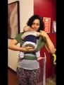 Comment porter son bébé avec une écharpe de portage