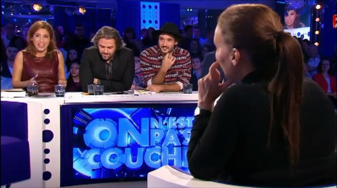 On n'est pas couché - Léa Salamé Bimbo face à la Laurence Haïm