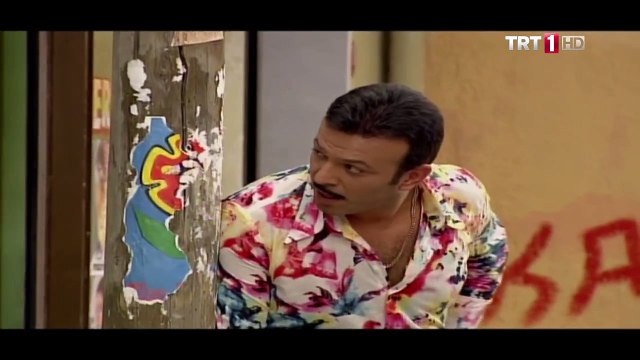 SEKSENLER Ergun Plak Çamdan Sakız Akıyor