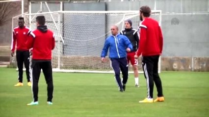 Roberto Carlos'tan Sivasspor'a Buruk Veda