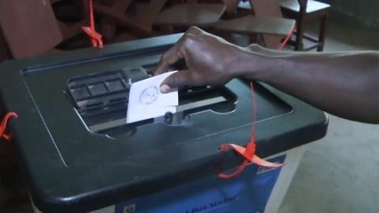Low turnout for Liberia vote amid Ebola fears