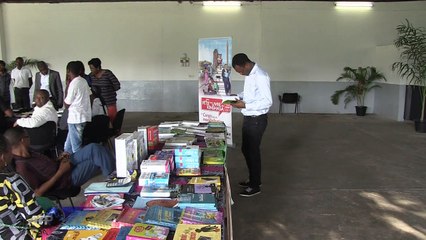 Mwanza, écrivain de la vitalité congolaise à cheval sur 2 mondes