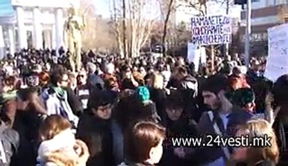 SVETLE STUDENTI NA PROTEST ZA HONORARCI 22 12