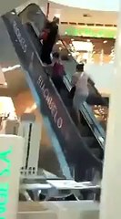 Ce qui peut arriver quand des femmes font du Shopping