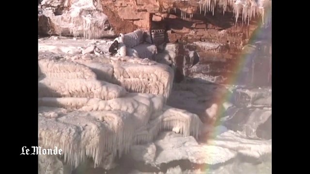 Sur les chutes gelées du fleuve Huang He