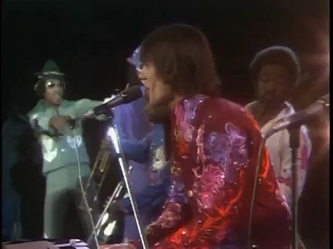KC & The Sunshine Band - Shake Your Booty (Live Concert)