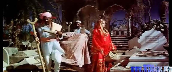 Pakeezah (1972)_clip1