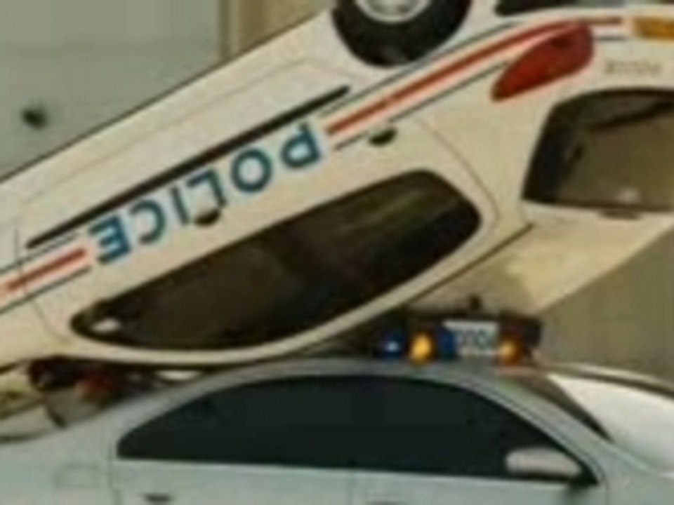 Trailer French Taxi 4