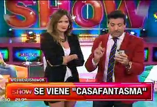 Paula en Este es el Show 4 (adelanto mapping de Casa Fantasma) - 22 de Diciembre