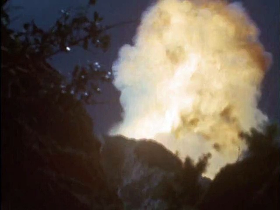 Ultraman Taro vs. ElekingⅡ