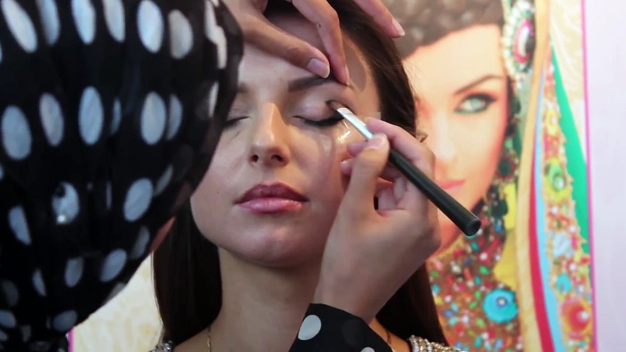 Asian Bridal Wedding Makeup Tutorial Modern Walima by Raya Beauty