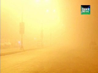 Thick fog hits part of Punjab and KP
