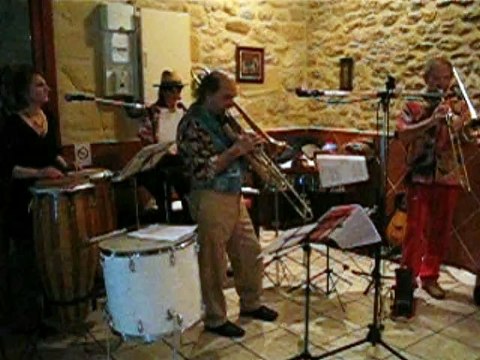 Pédro Gomez et Aquarella do Brasil à Sommières