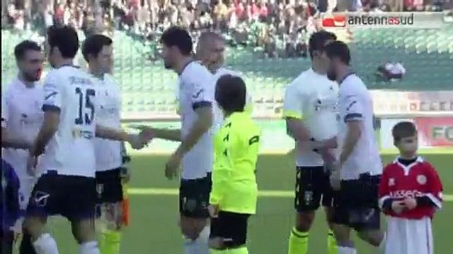 TG 22.12.14 Calcio, serie B: Bari-Latina 1-0. Decide ancora Minala