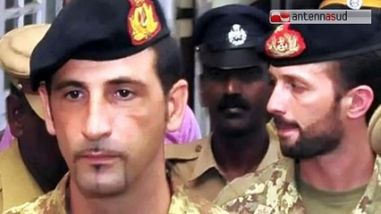 TG 22.12.14 #iostoconimaro, campagna virale pro Girone e Latorre