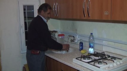 Tuvalet Deposunda Yaşayan Bedensel Engelli Eve Kavuştu