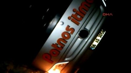 Sivas'ta Yolcu Otobüsü Devrildi