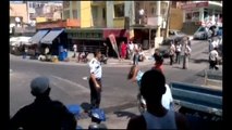 İzmir Polis Memuru, Ekip Otosuna Çarpan Otomobildekilere Ateş Açtı: 1 Ölü