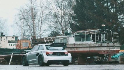 L'Audi S1 Rallyecross de Mathias Ekström défié par son modèle réduit