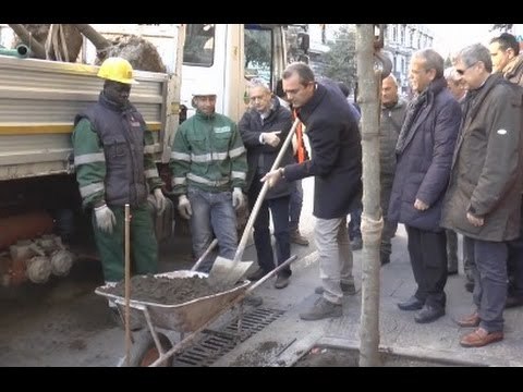 Napoli - Rialberare Napoli, si parte da Corso Umberto -2- (22.12.14)