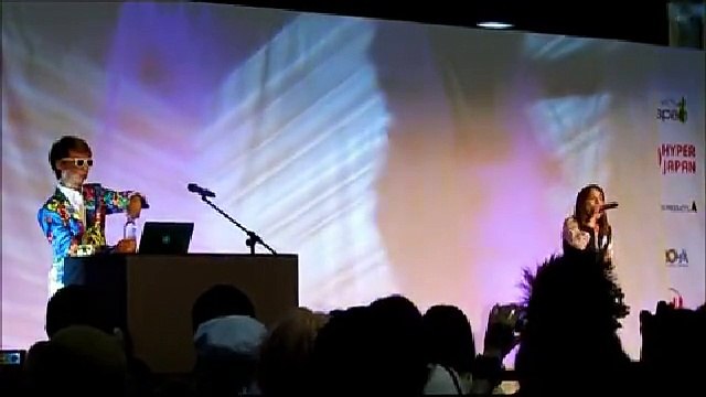 ダイアナ・ガーネット『残酷な天使のテーゼ』Hyper Japan 2014(London) Diana Garnet