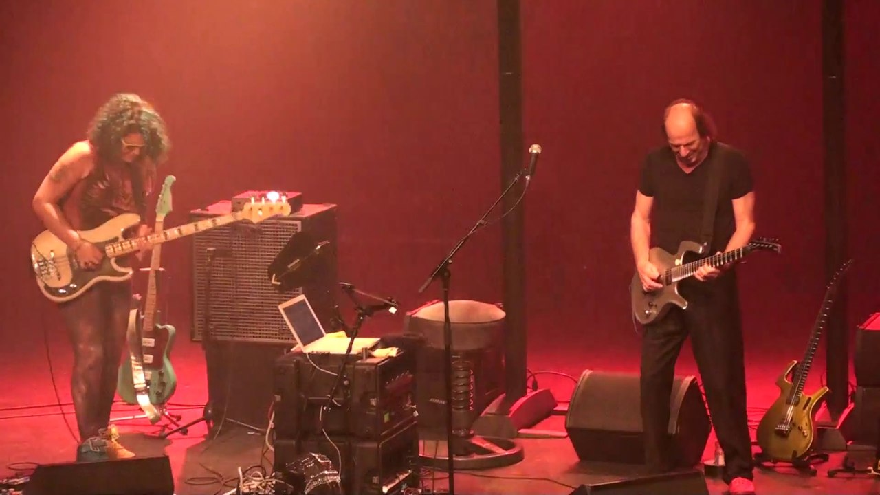 Adrian Belew Power Trio, b Québec 2014 (Full HD)
